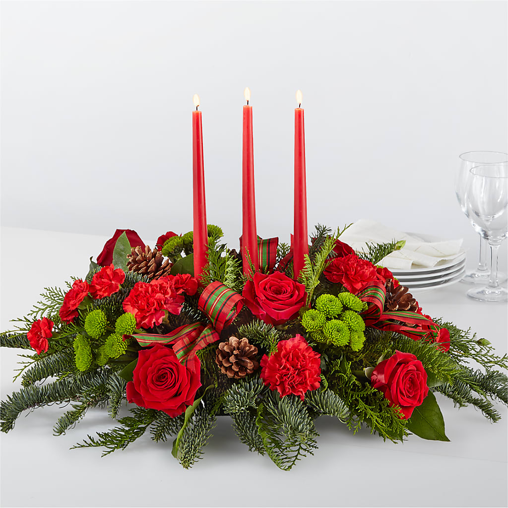 By the Candlelight Centerpiece – Flowers Y Detallitos Analy, Durham NC