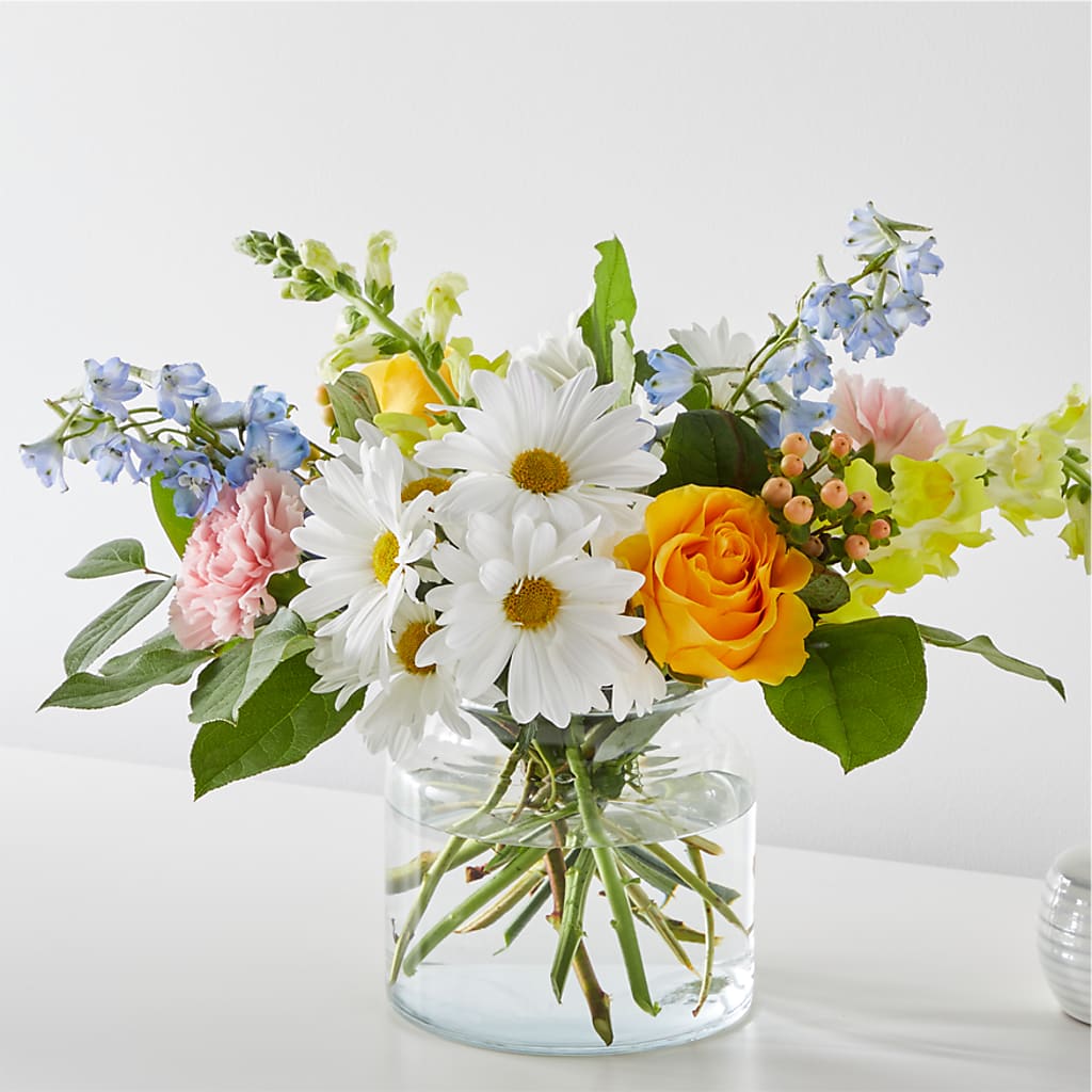 Sun Salutation Bouquet – Flowers Y Detallitos Analy, Durham NC