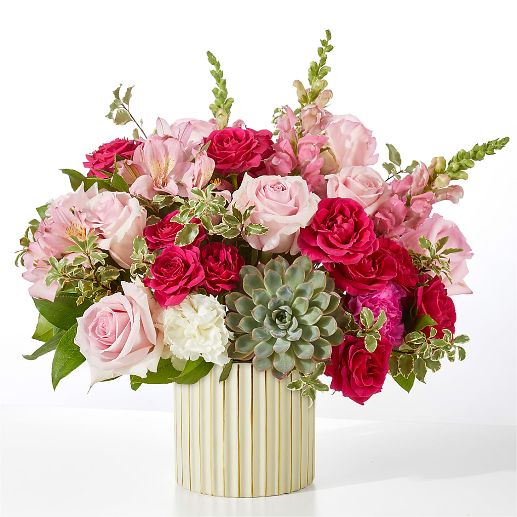 Magenta Musings Bouquet – Flowers Y Detallitos Analy, Durham NC