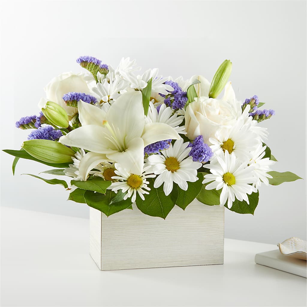 Beyond Blue Box Bouquet – Flowers Y Detallitos Analy, Durham NC