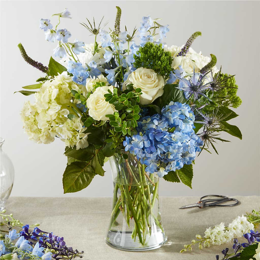 Festival of Lights – A Florist Original – Flowers Y Detallitos Analy, Durham NC