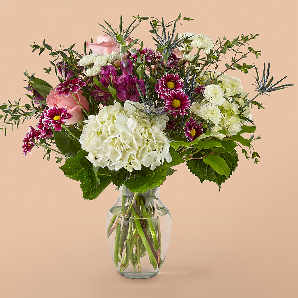 Parlour Bouquet – Flowers Y Detallitos Analy, Durham NC