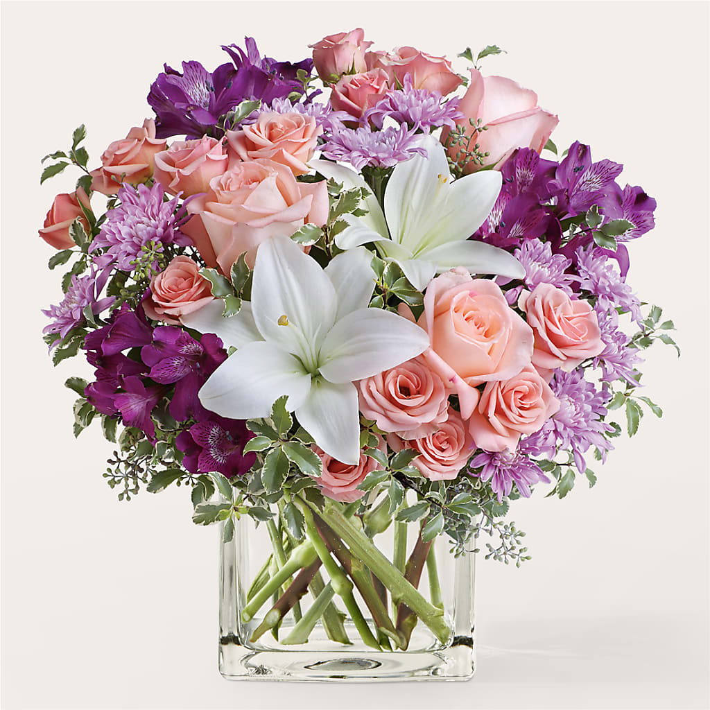 Mani Pedi Bouquet – Flowers Y Detallitos Analy, Durham NC