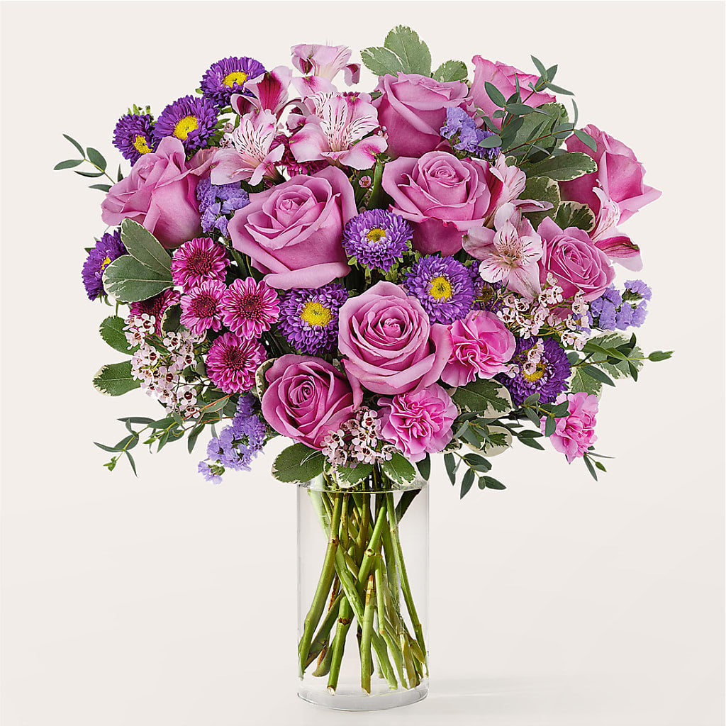 Fanciful Blossoms Bouquet – Flowers Y Detallitos Analy, Durham NC