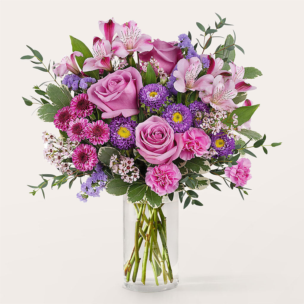 Fanciful Blossoms Bouquet – Flowers Y Detallitos Analy, Durham NC