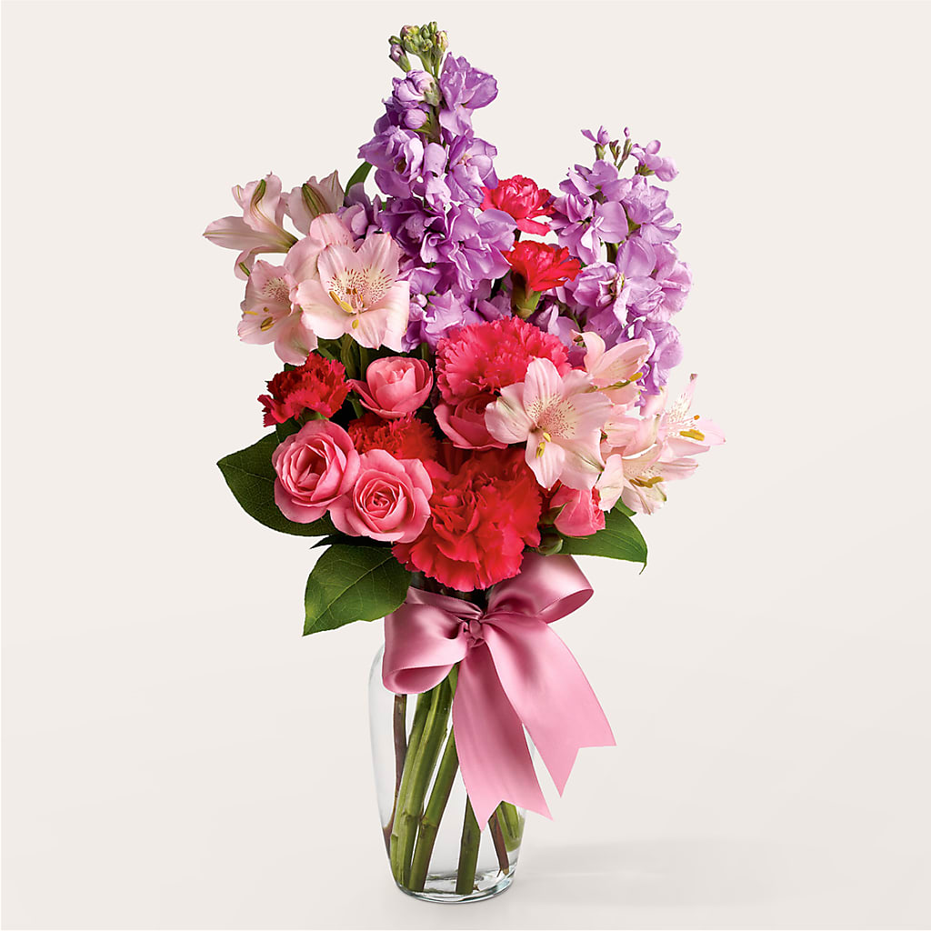 Main Character Bouquet – Flowers Y Detallitos Analy, Durham NC