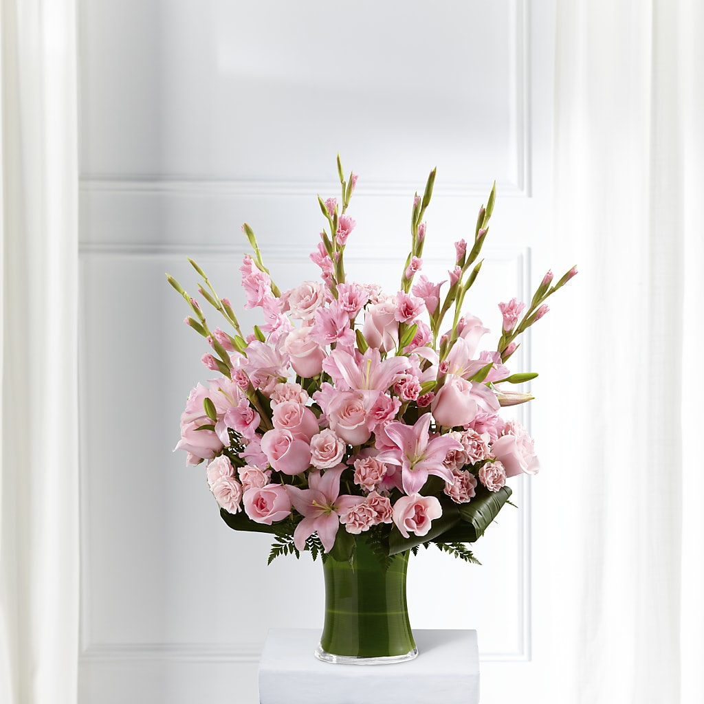 Lovely Tribute Bouquet – Flowers Y Detallitos Analy, Durham NC