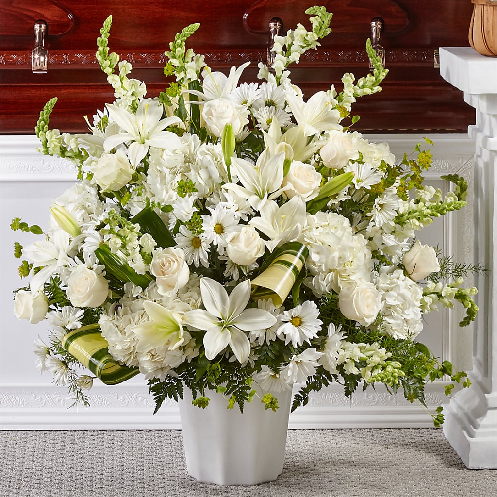 Thoughts of Tranquility Floor Basket – Flowers Y Detallitos Analy, Durham NC