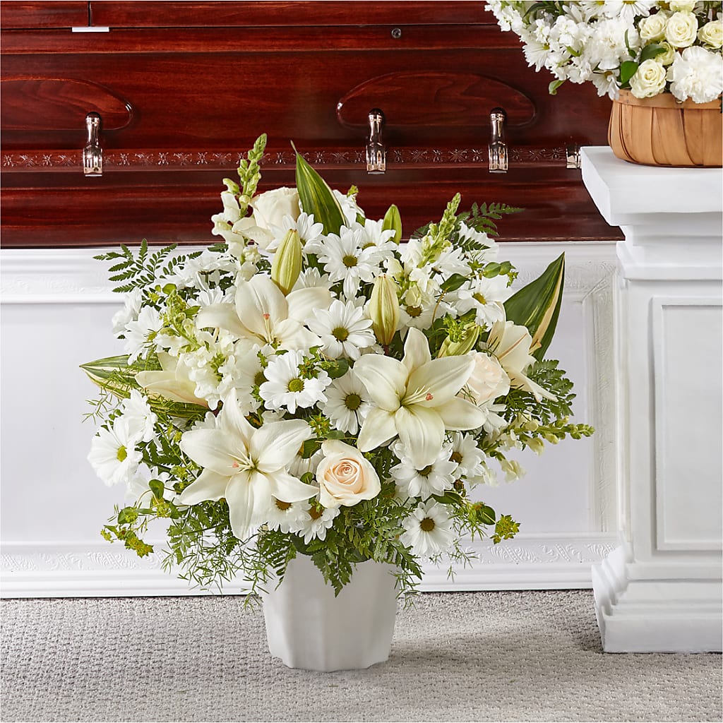 Thoughts of Tranquility Floor Basket – Flowers Y Detallitos Analy, Durham NC