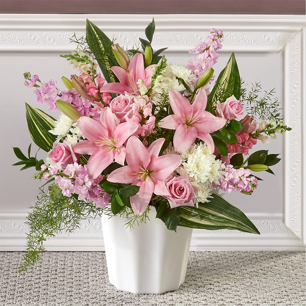 Simply Serene Floor Basket – Flowers Y Detallitos Analy, Durham NC