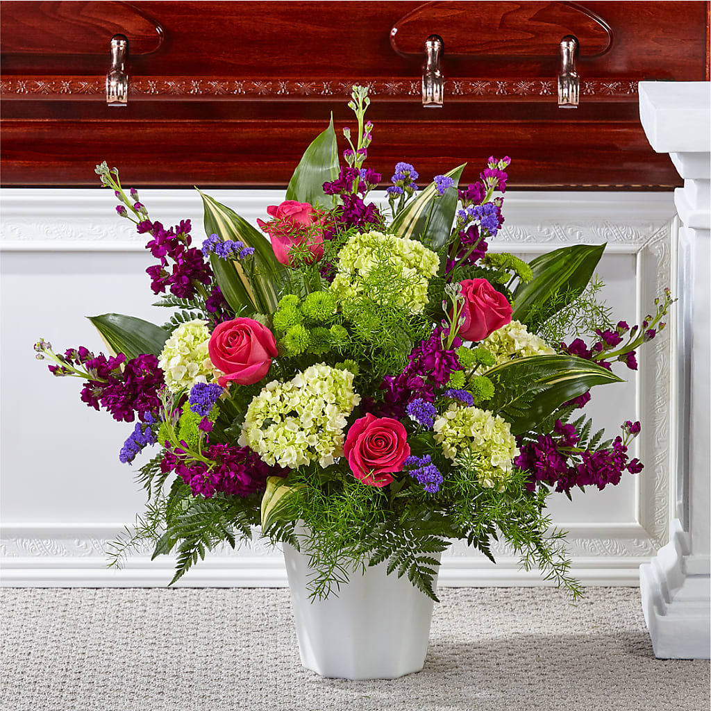 Beautiful Horizons Floor Basket – Flowers Y Detallitos Analy, Durham NC