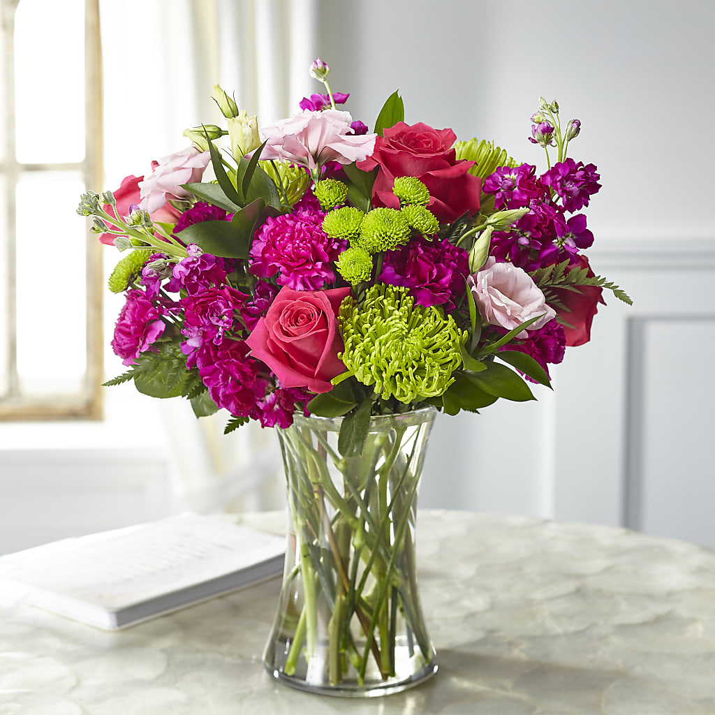 Everlasting Embrace Bouquet – Flowers Y Detallitos Analy, Durham NC