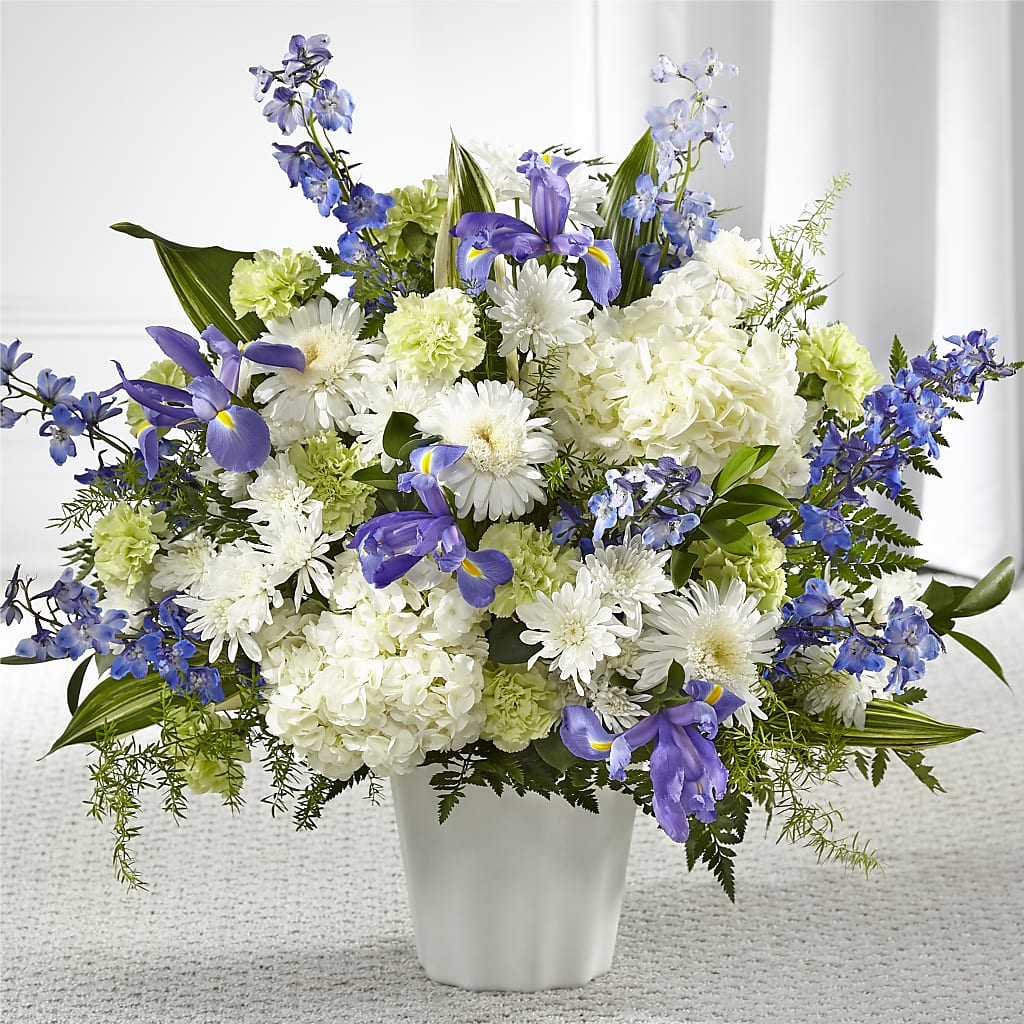 Soft Serenity Floor Basket – Flowers Y Detallitos Analy, Durham NC