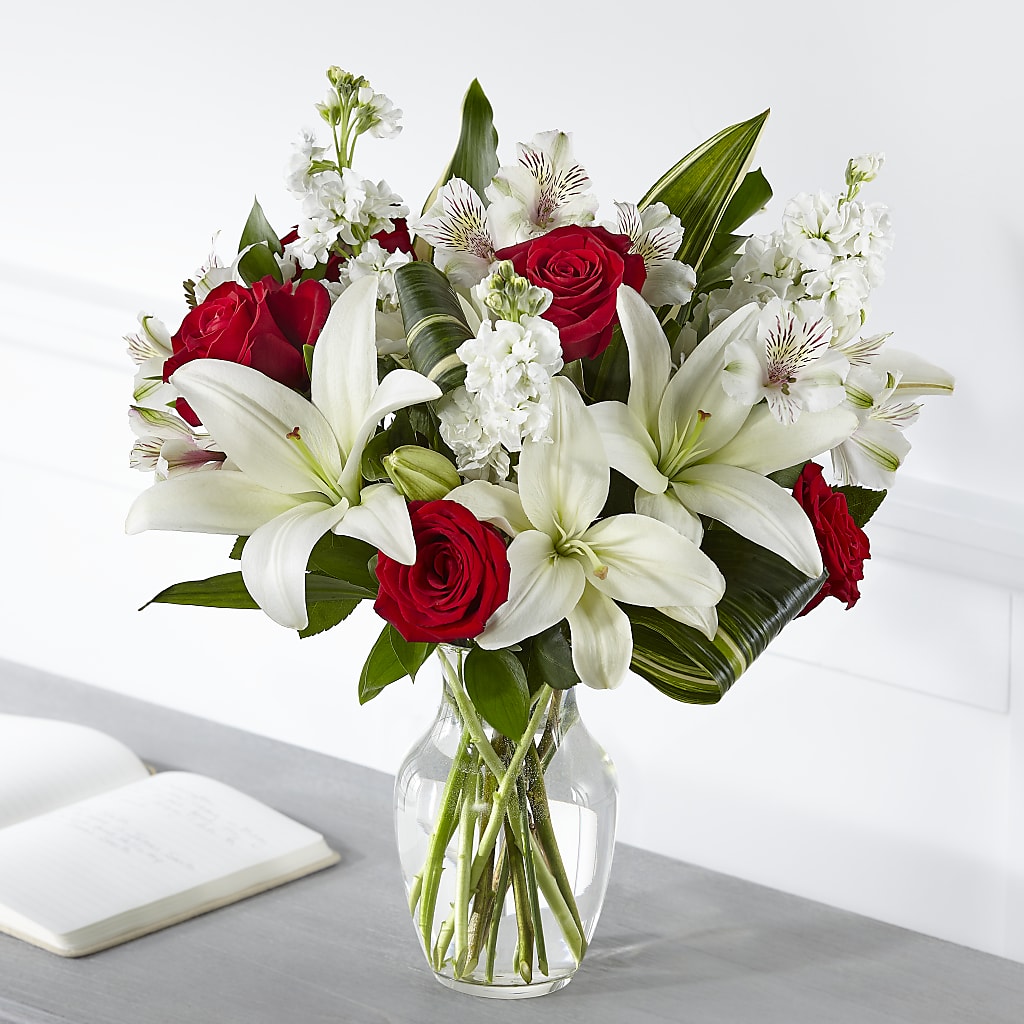 Loving Respect Bouquet – Flowers Y Detallitos Analy, Durham NC