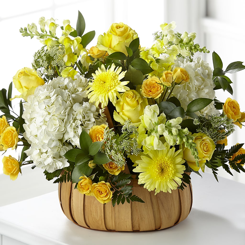Rustic Remembrance Basket – Flowers Y Detallitos Analy, Durham NC