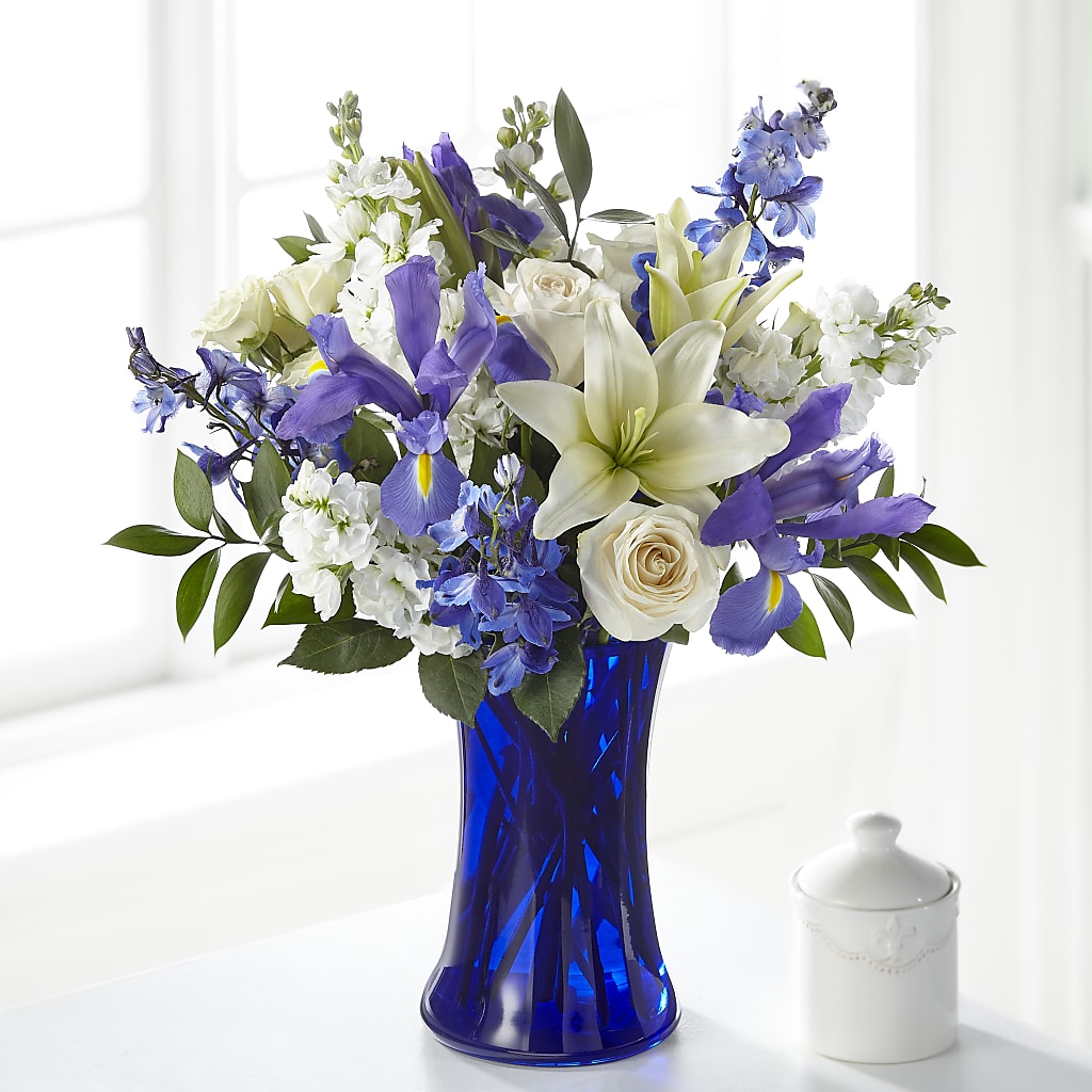 Calming Comfort Bouquet – Flowers Y Detallitos Analy, Durham NC