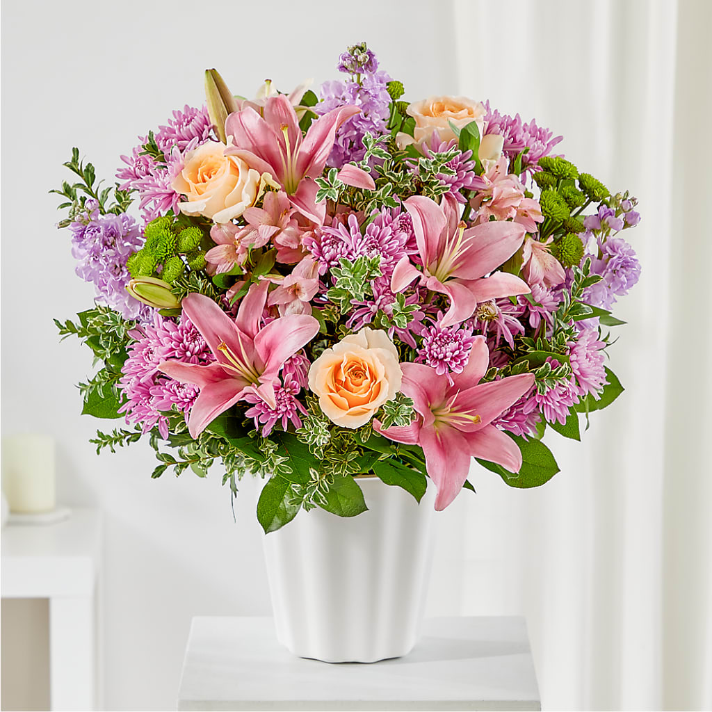 Supportive Embrace Tabletop Basket – Flowers Y Detallitos Analy, Durham NC