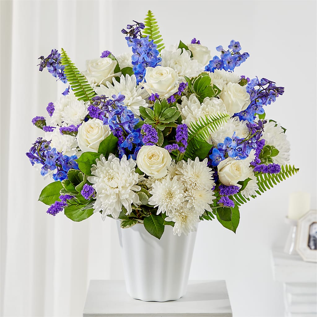 Hold Dear Tabletop Basket – Flowers Y Detallitos Analy, Durham NC