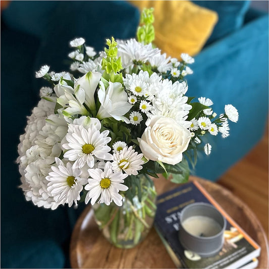 Classic Ivory – A Florist Original – Flowers Y Detallitos Analy, Durham NC