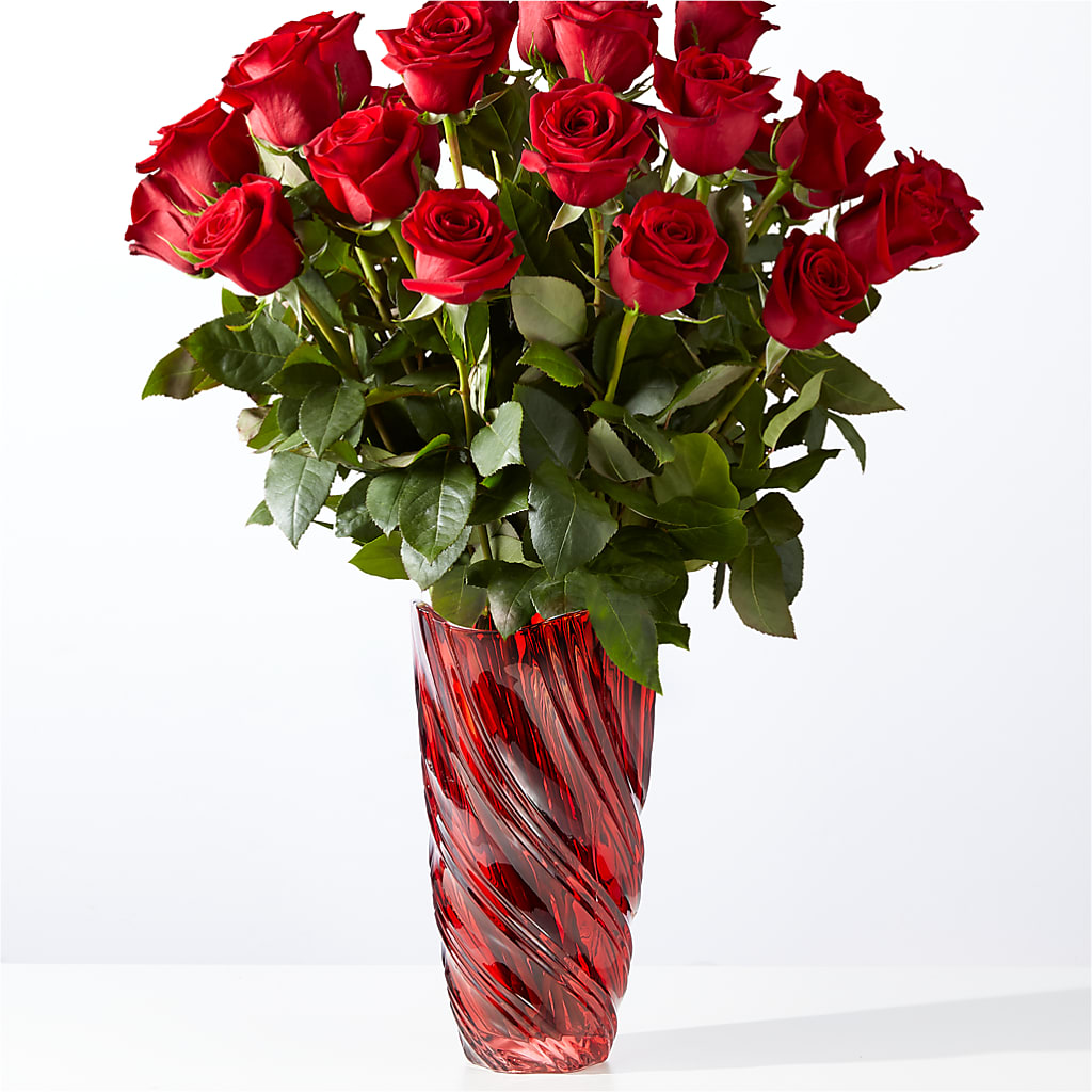 Classic Love Red Rose Bouquet with Luxe Swirl Vase – Flowers Y Detallitos Analy, Durham NC