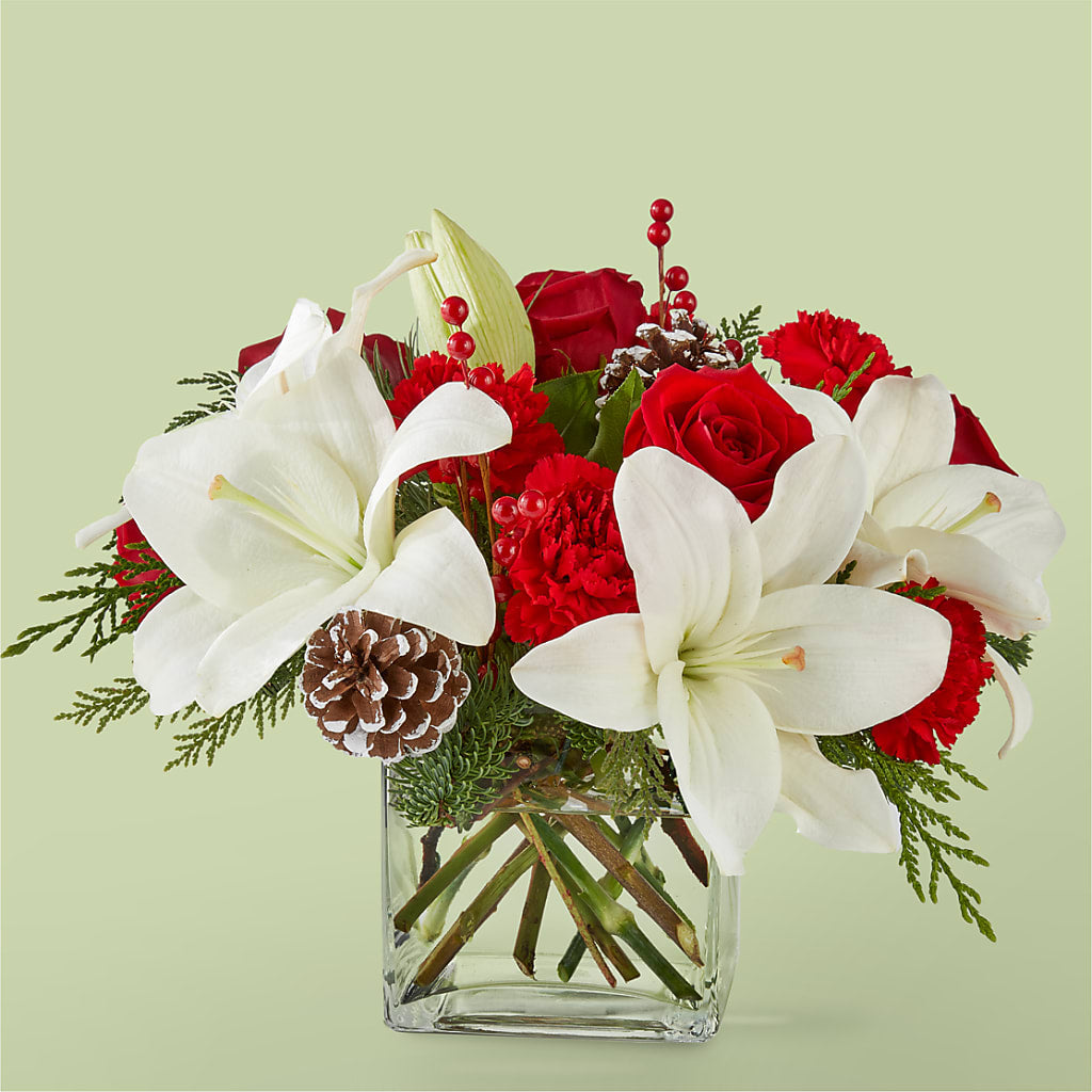 Glistening Icicles Bouquet – Flowers Y Detallitos Analy, Durham NC