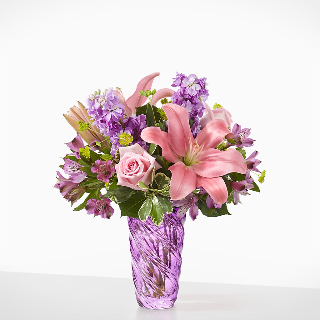 Precious Petals Bouquet with Luxe Swirl Vase – Flowers Y Detallitos Analy, Durham NC