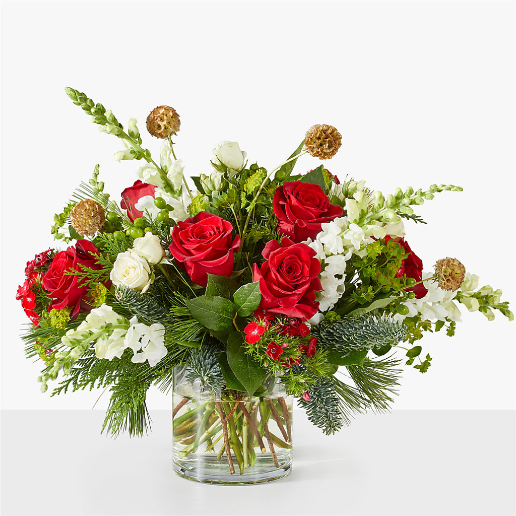 Deck the Halls Bouquet – Flowers Y Detallitos Analy, Durham NC