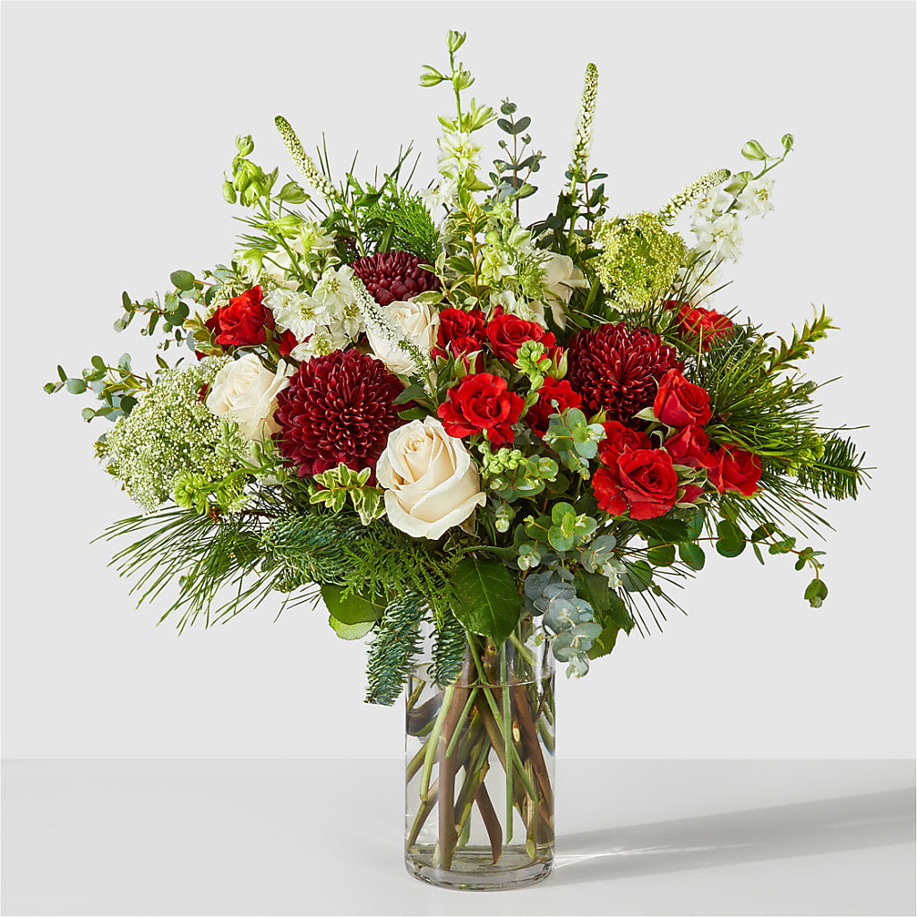 Favorite Traditions Bouquet – Flowers Y Detallitos Analy, Durham NC