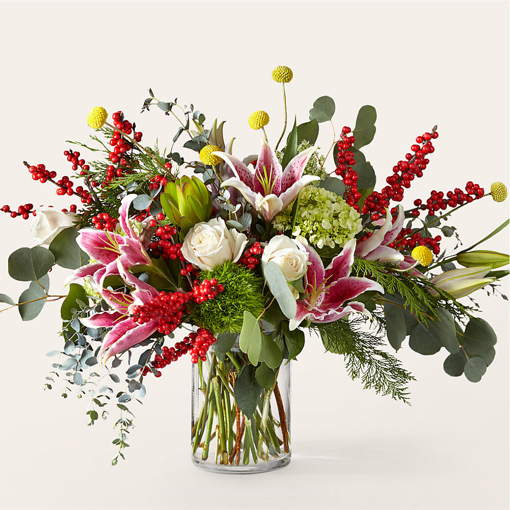 Berry & Bright Bouquet – Flowers Y Detallitos Analy, Durham NC