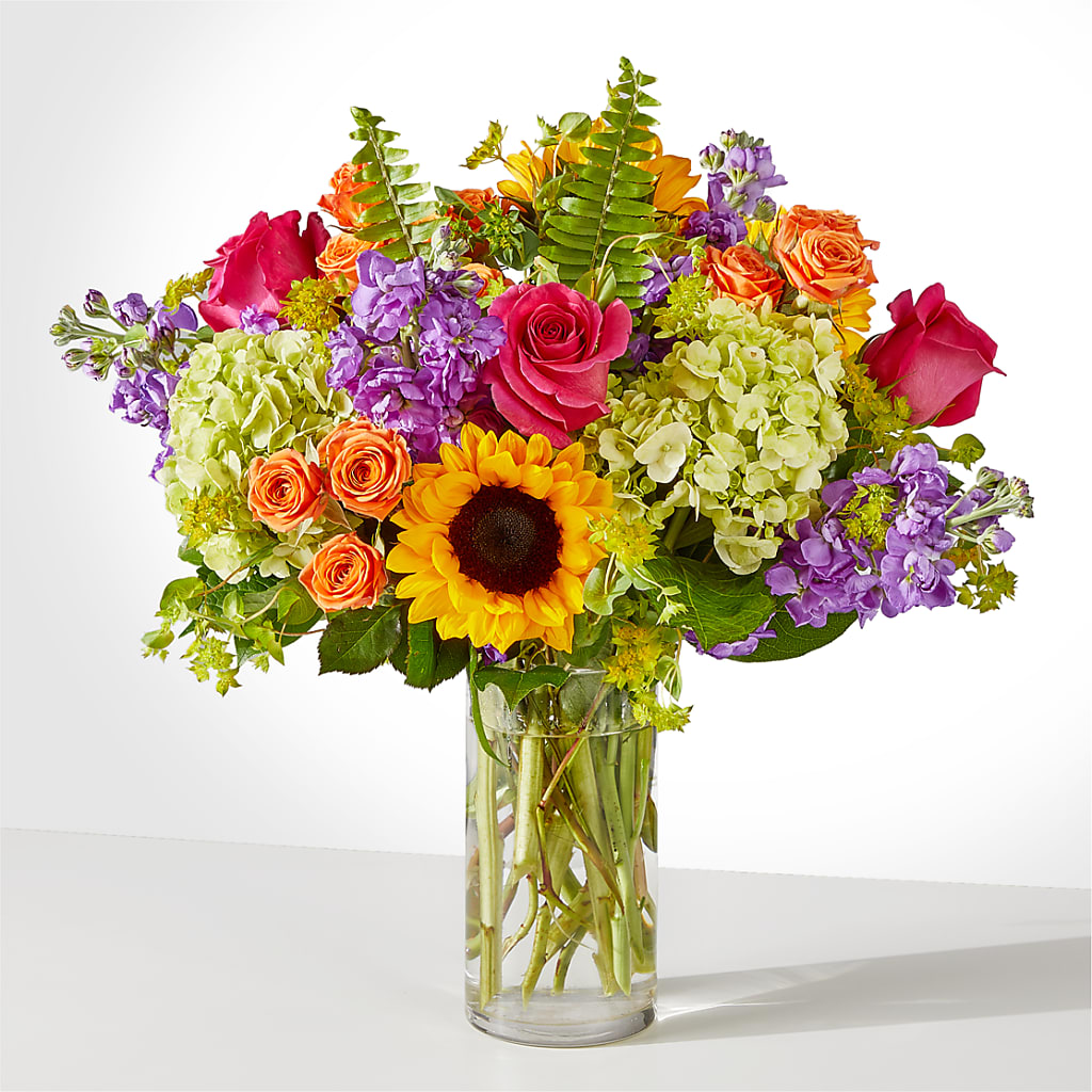 Vibrant Greetings Bouquet – Flowers Y Detallitos Analy, Durham NC
