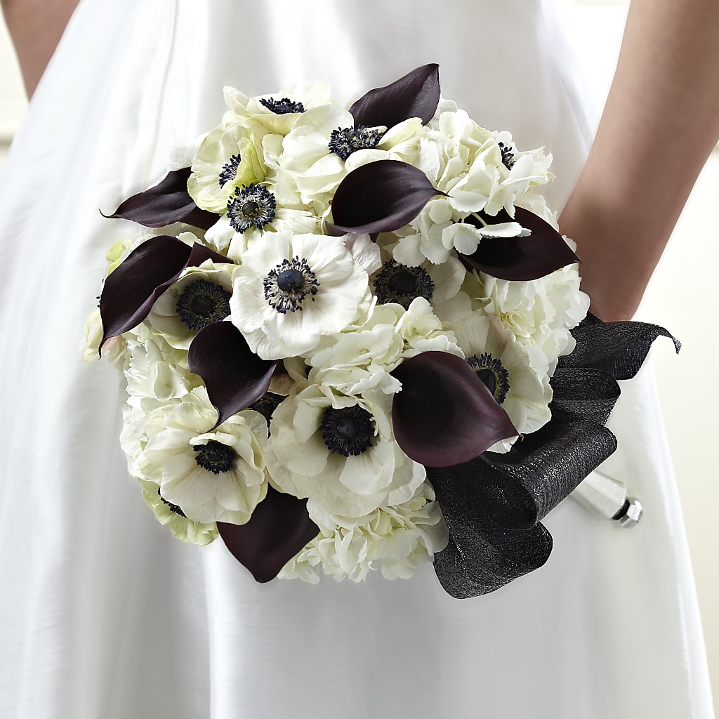 To Have and To Hold Bouquet – Flowers Y Detallitos Analy, Durham NC