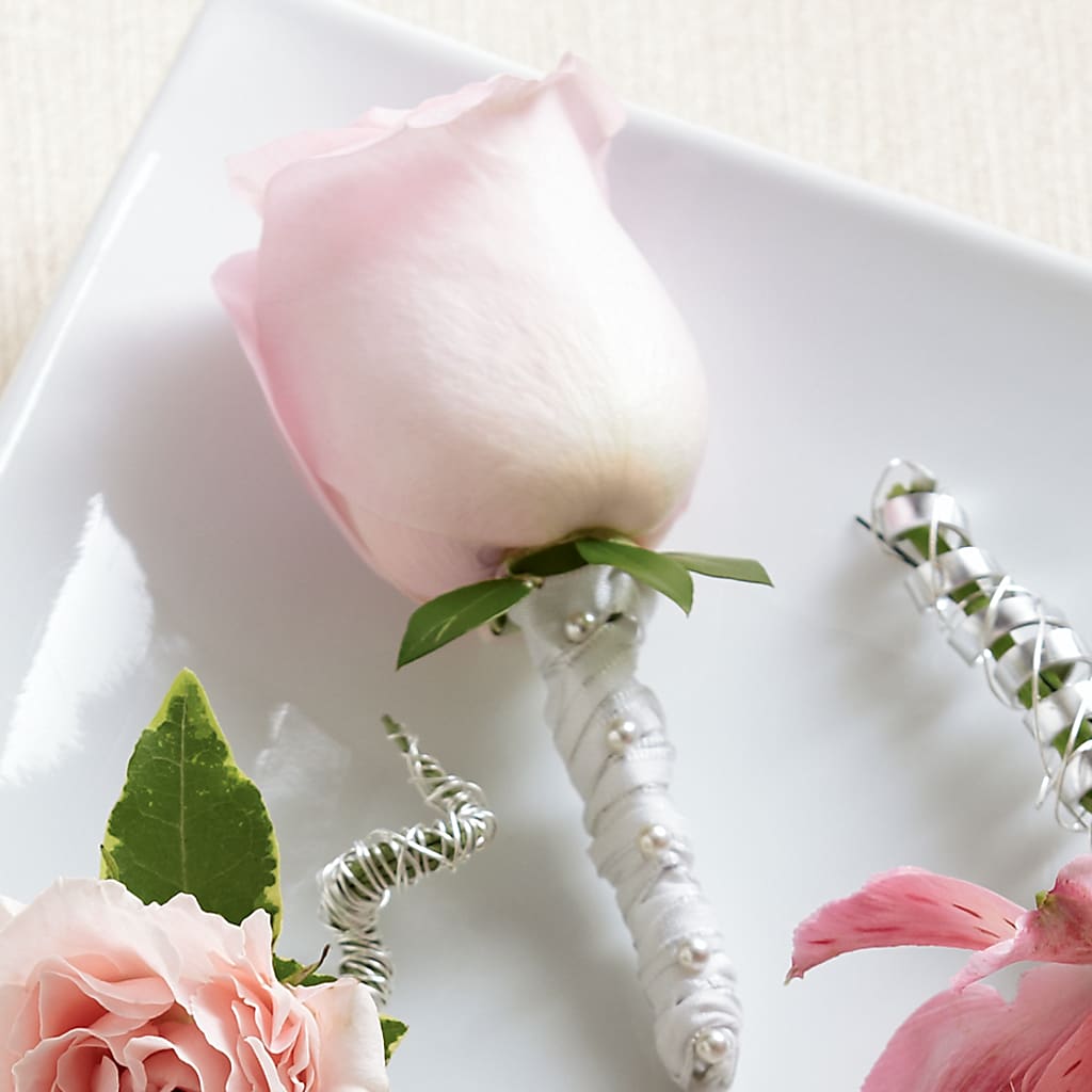 Pink Rose Boutonniere – Flowers Y Detallitos Analy, Durham NC