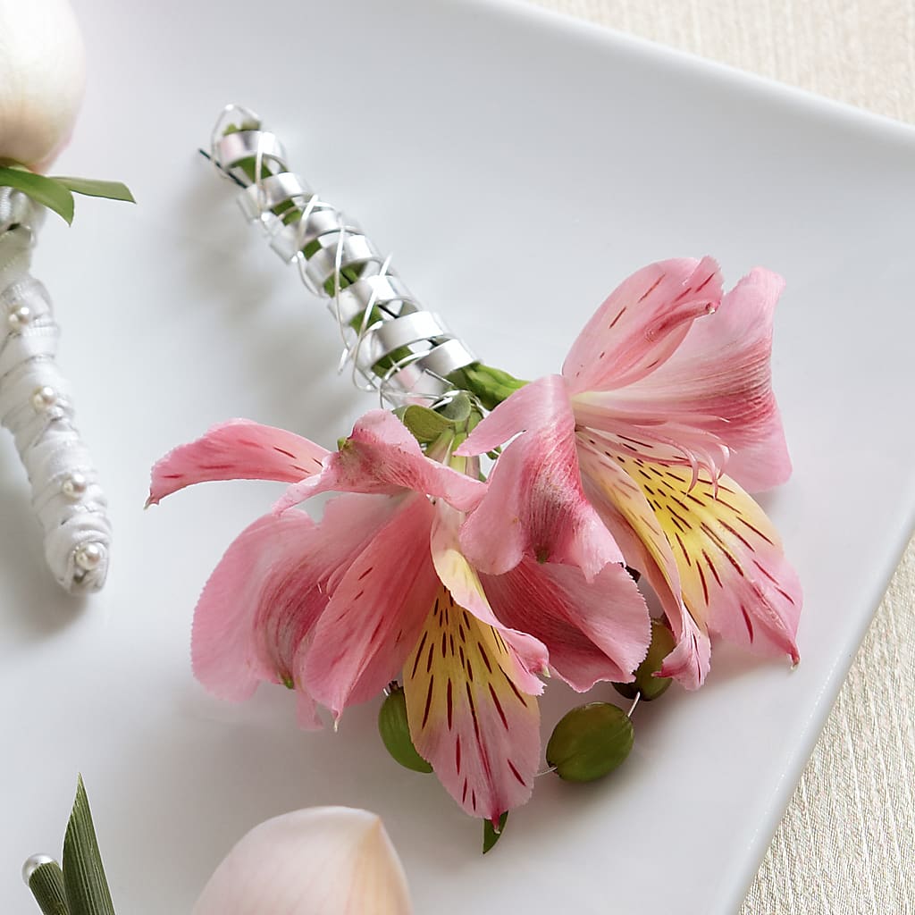 Pink Peruvian Lily Boutonniere – Flowers Y Detallitos Analy, Durham NC