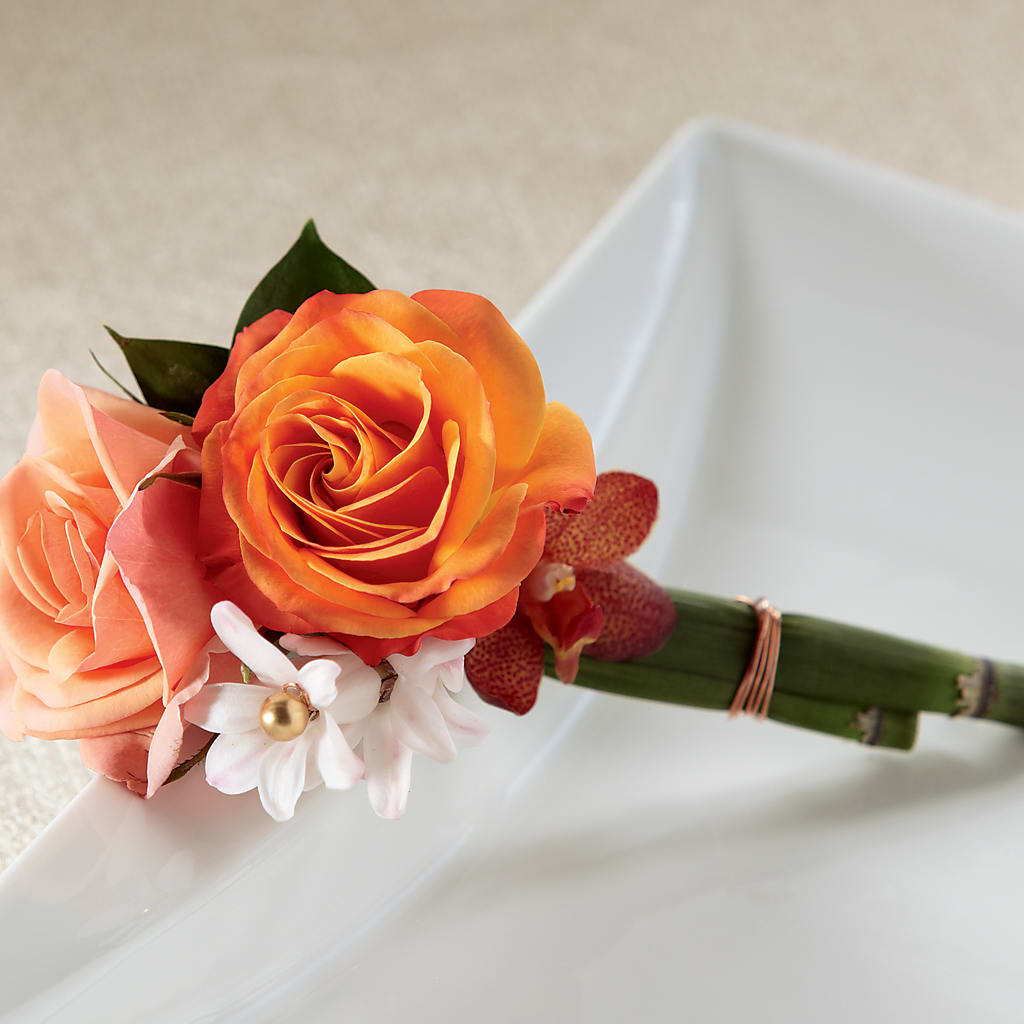 Sunset Dream Boutonniere – Flowers Y Detallitos Analy, Durham NC
