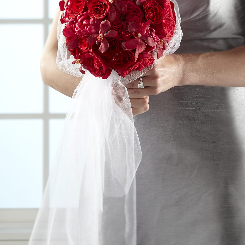 Desire Bouquet – Flowers Y Detallitos Analy, Durham NC