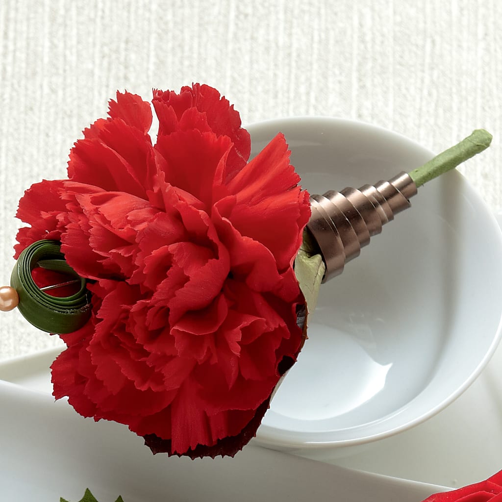 Red Carnation Boutonniere – Flowers Y Detallitos Analy, Durham NC