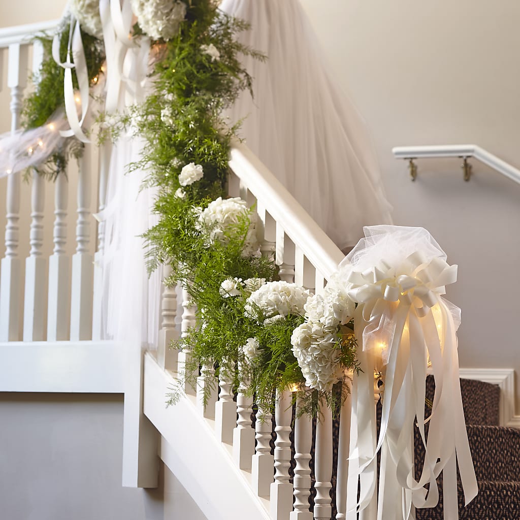 Champagne Dreams Garland – Flowers Y Detallitos Analy, Durham NC