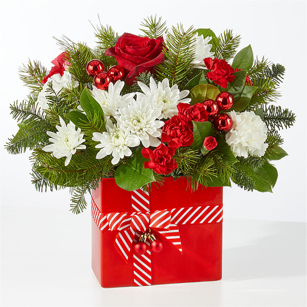 Presents Under the Tree Bouquet –  Flowers Y Detallitos Analy, Durham NC