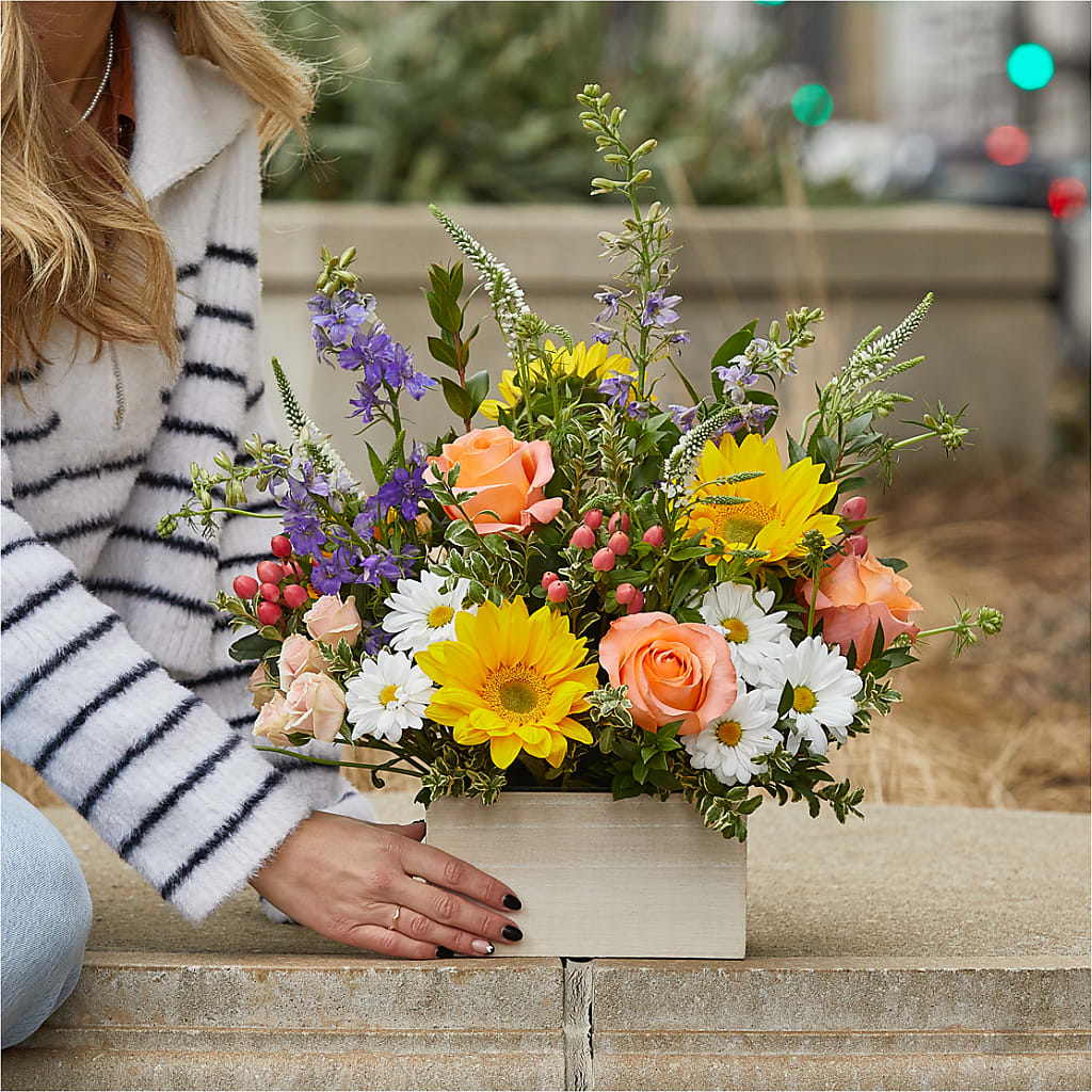 The Good Life Bouquet –  Flowers Y Detallitos Analy, Durham NC