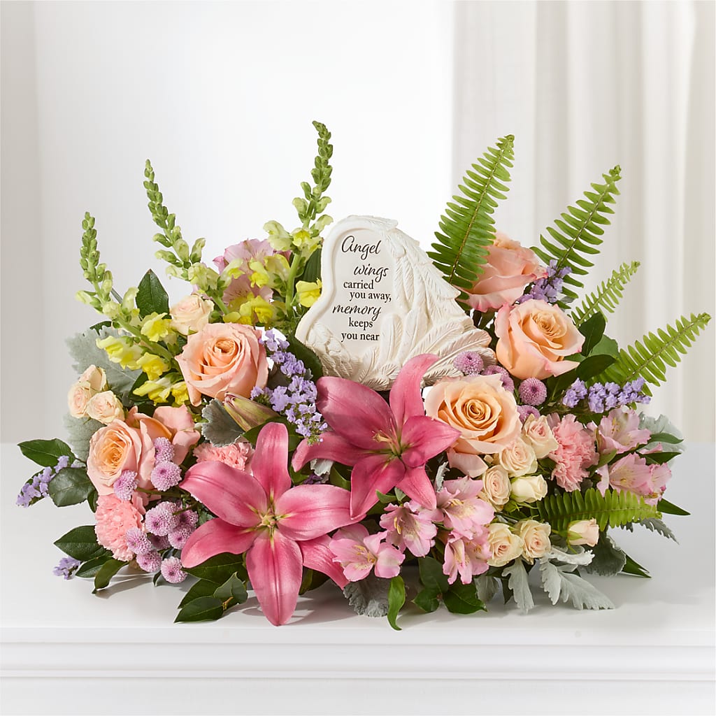 Gentle Light Arrangement –  Flowers Y Detallitos Analy, Durham NC