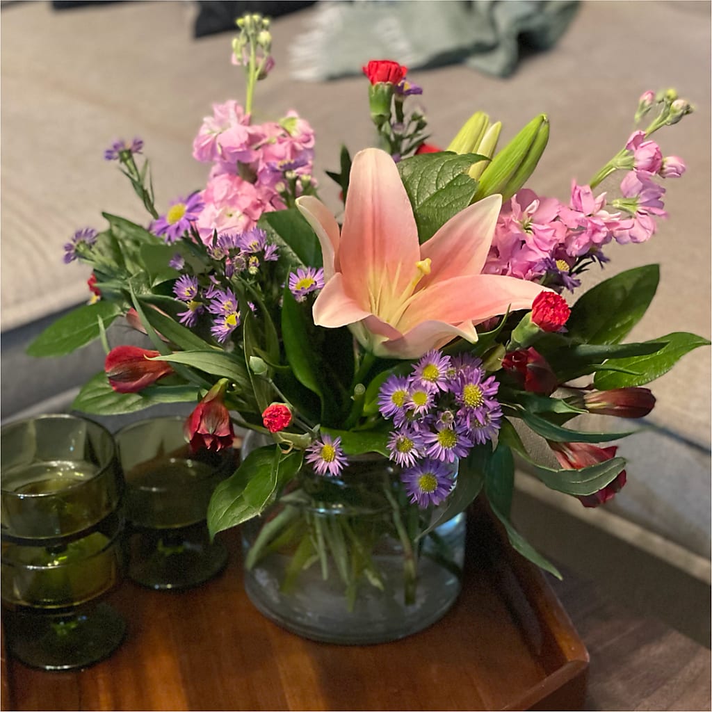 Romantique Bouquet –  Flowers Y Detallitos Analy, Durham NC