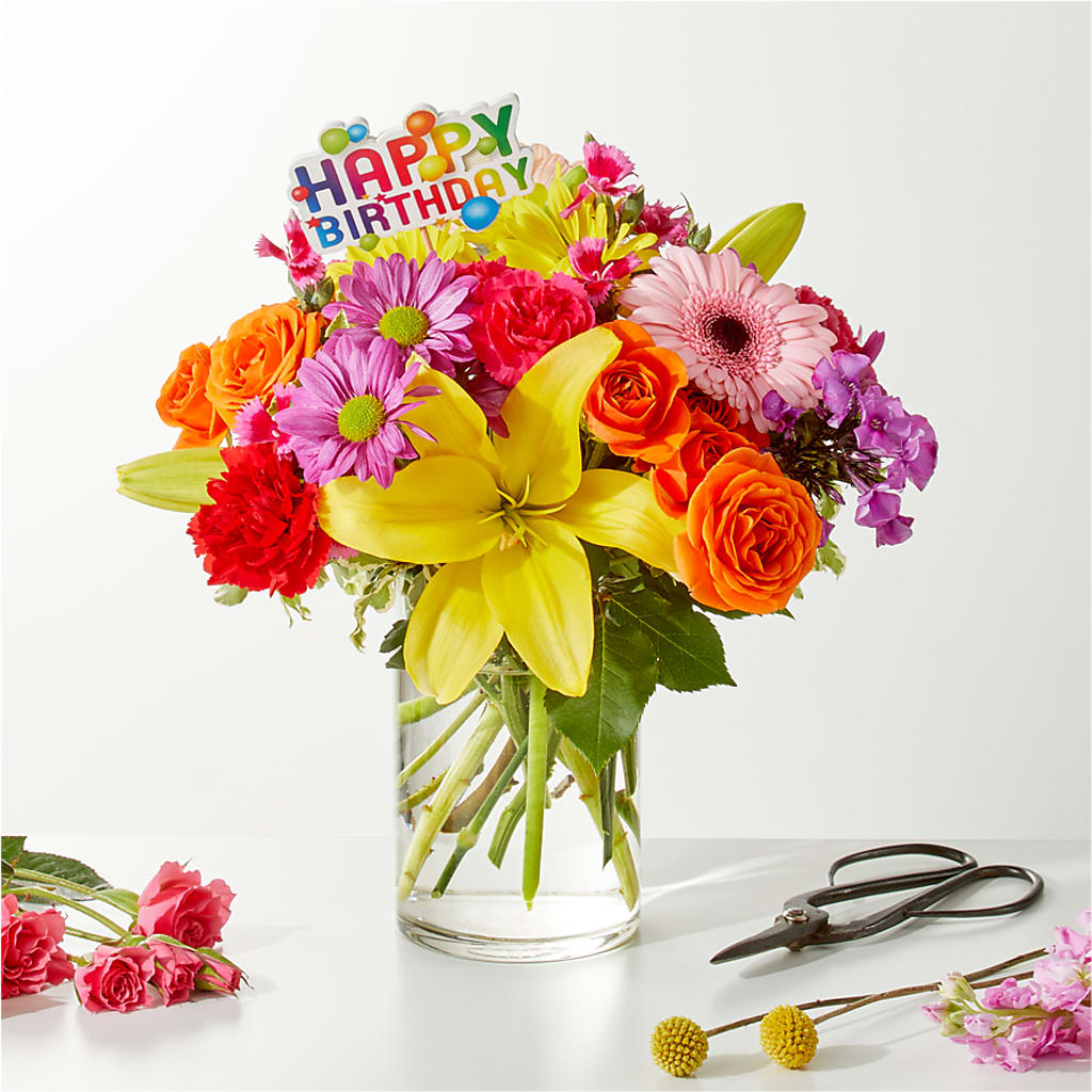 Cue the Confetti - A Florist Original –  Flowers Y Detallitos Analy, Durham NC