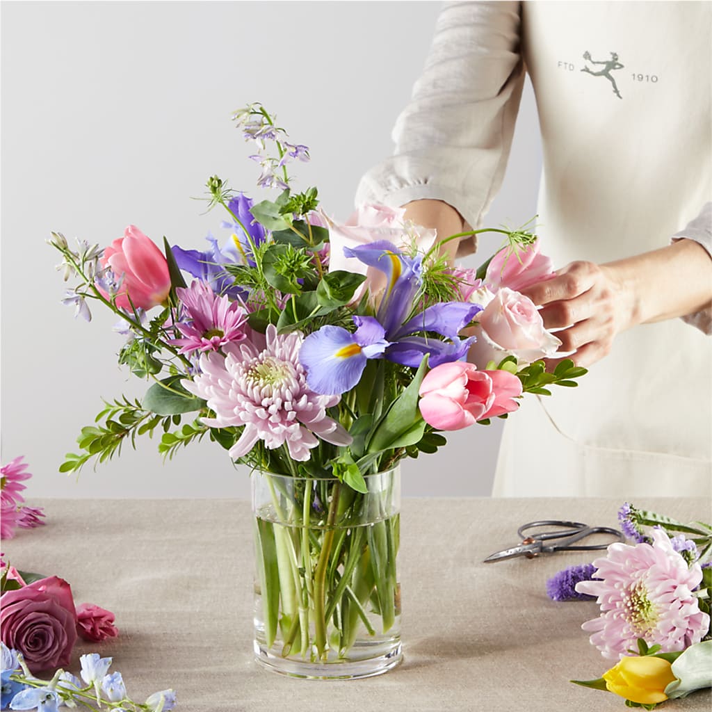 Pastel Tradition - A Florist Original –  Flowers Y Detallitos Analy, Durham NC