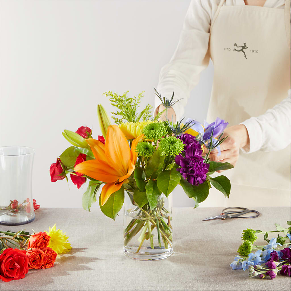 Summer Spectra - A Florist Original –  Flowers Y Detallitos Analy, Durham NC