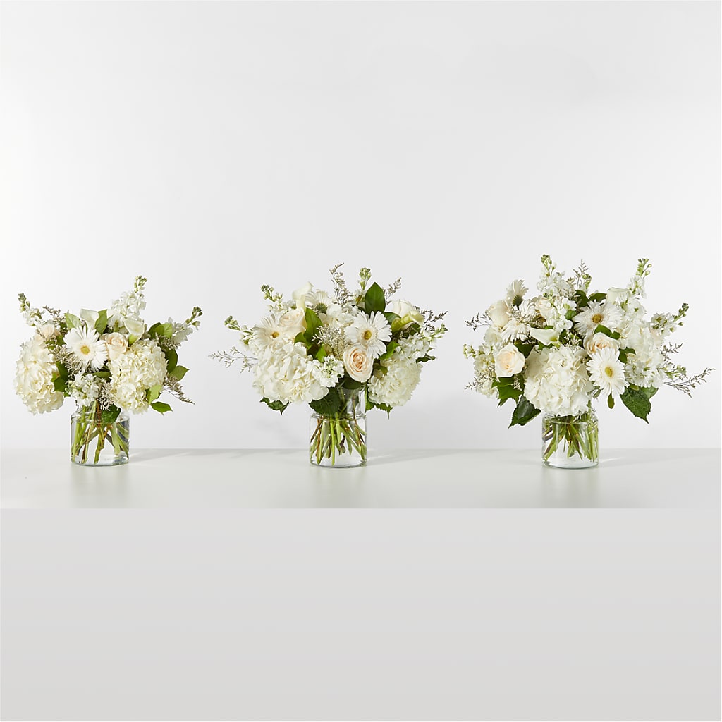 Sun-drenched Blooms Box Bouquet –  Flowers Y Detallitos Analy, Durham NC