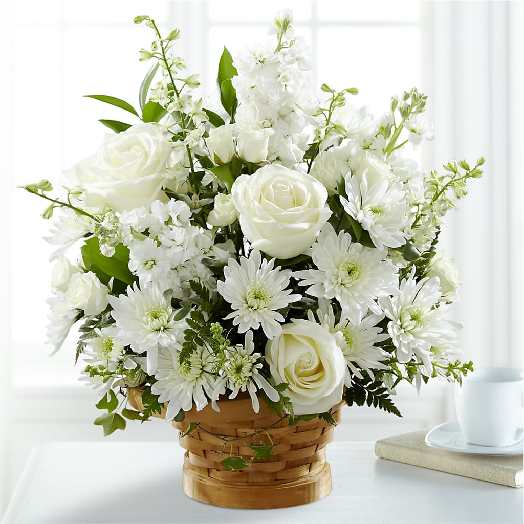 Heartfelt Condolences Arrangement –  Flowers Y Detallitos Analy, Durham NC