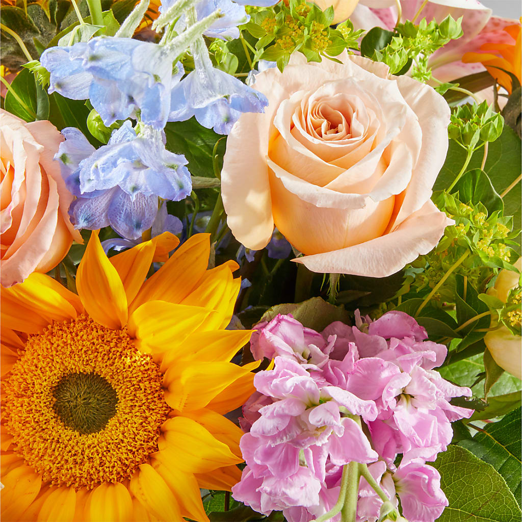 Dreamy Meadows Bouquet –  Flowers Y Detallitos Analy, Durham NC