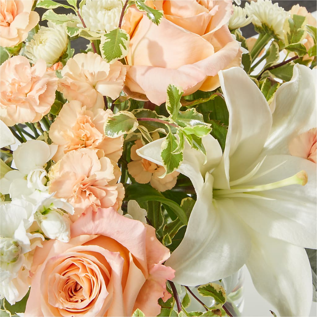 Darling Bouquet –  Flowers Y Detallitos Analy, Durham NC