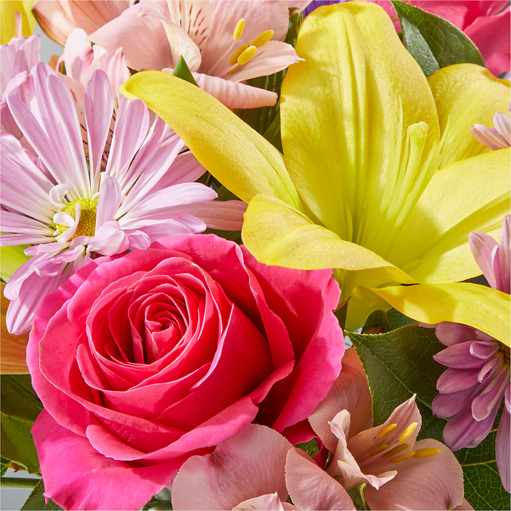 Sprinkles Bouquet –  Flowers Y Detallitos Analy, Durham NC