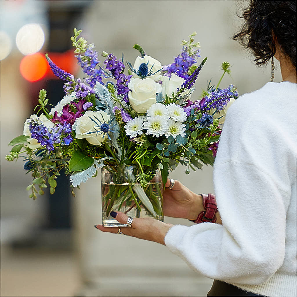 Shooting Star Bouquet –  Flowers Y Detallitos Analy, Durham NC